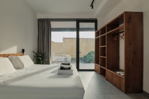 Barefoot Luxury Eressos Apartments