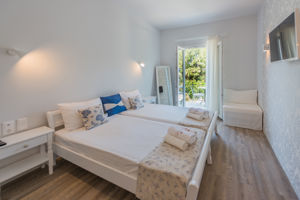 Electra Luxury Apartments