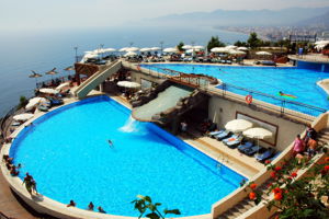 Toppers van Oranje, Utopia World 