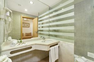 Fly & Go Oceanus Aparthotel