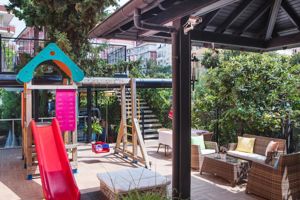 May Flower Apart Hotel