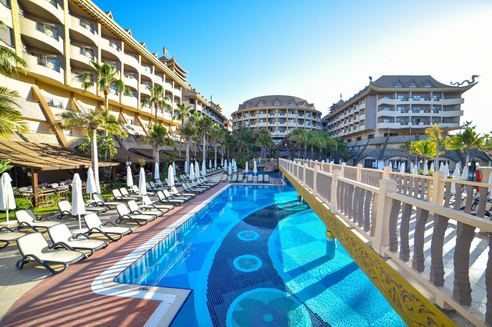 Royal Dragon slide 4