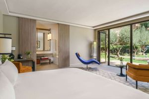 Movenpick Hotel Mansour