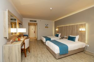 Seven Seas Jolie Bay