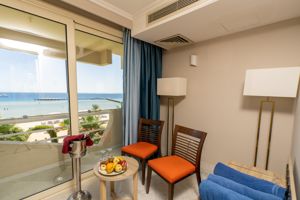 Seven Seas Jolie Bay