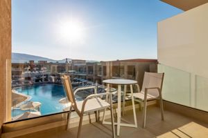 White Olive Elite Hotel