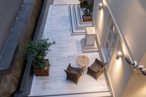 Akka Hotels Suites & Excursiereis