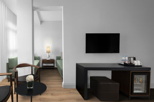 Akka Hotels Suites & Excursiereis