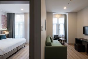 Akka Hotels Suites & Excursiereis