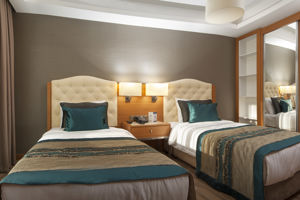 Woonvoorbeeld de luxe familiekamer Lake (2kamers)