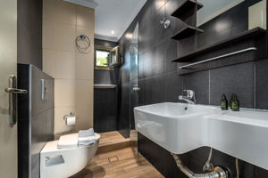 Woonvoorbeeld 3-kamervilla met privezwembad en zeezicht