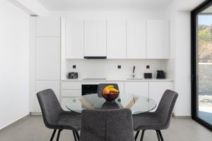 Woonvoorbeeld 3-kamervilla met privezwembad