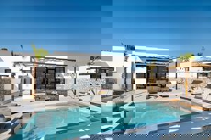 Woonvoorbeeld 3-kamervilla met privezwembad