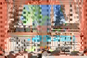 Woonvoorbeeld 2-persoonskamer Standaard Zwembadzicht