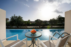 Woonvoorbeeld superiorkamer swimup