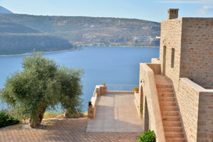 Akrolithi Boutique Hotel