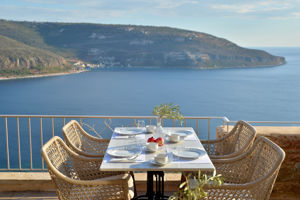 Akrolithi Boutique Hotel