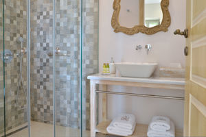 Akrolithi Boutique Hotel