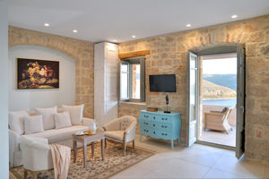 Akrolithi Boutique Hotel