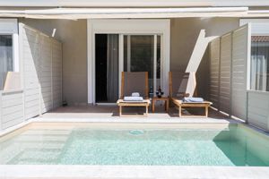 Woonvoorbeeld Suite met privezwembad