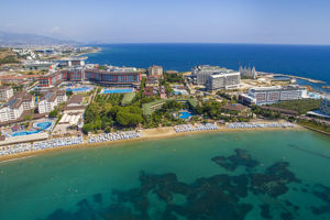 Lonicera World Hotel