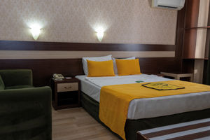 Lonicera World Hotel