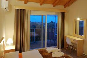 Woonvoorbeeld 3-kamerappartement Attic Apartment