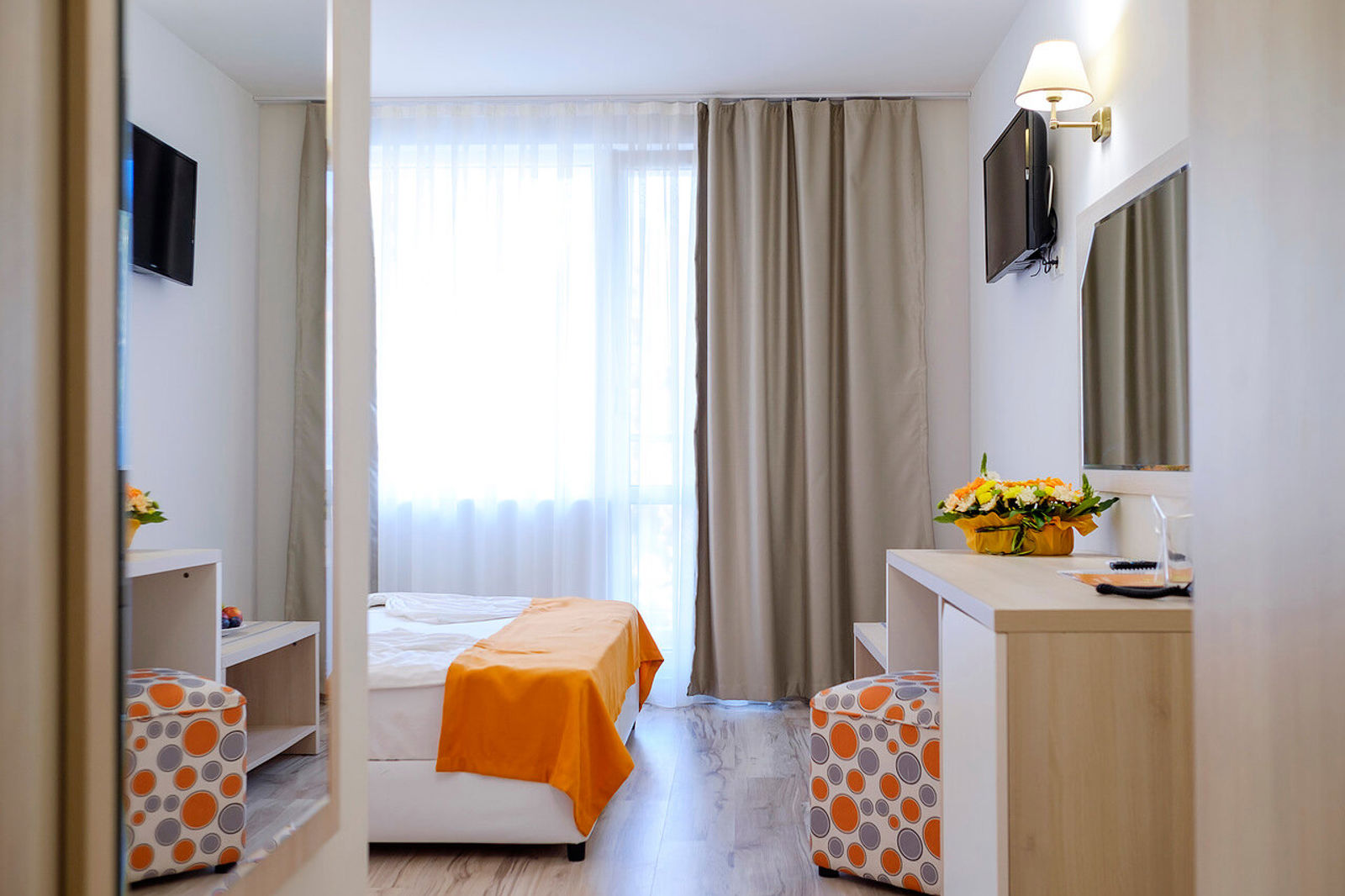 Garden Nevis slide 3