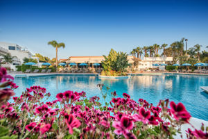 Fly & Go Acacia Resort