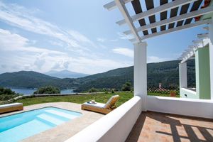 Nafsika Villas (Petra Mare Village)