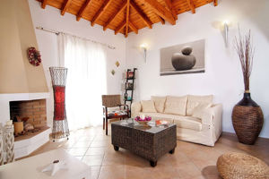 Nafsika Villas (Petra Mare Village)