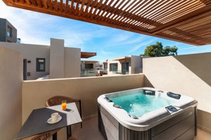 Woonvoorbeeld luxe suite met Jacuzzi