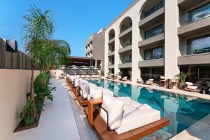 Alizo Comfort Chic Stay Adults Only