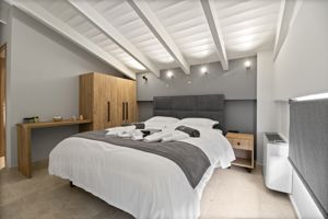 Woonvoorbeeld 5-kamervilla Deluxe met privezwembad