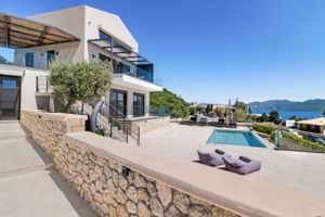 Woonvoorbeeld 5-kamervilla Deluxe met privezwembad