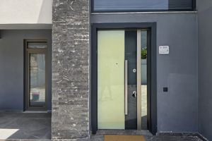 Woonvoorbeeld villa met prive zwembad