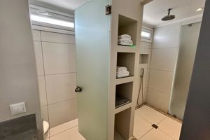 Woonvoorbeeld 2-kamerappartement Superior met zwembadzicht