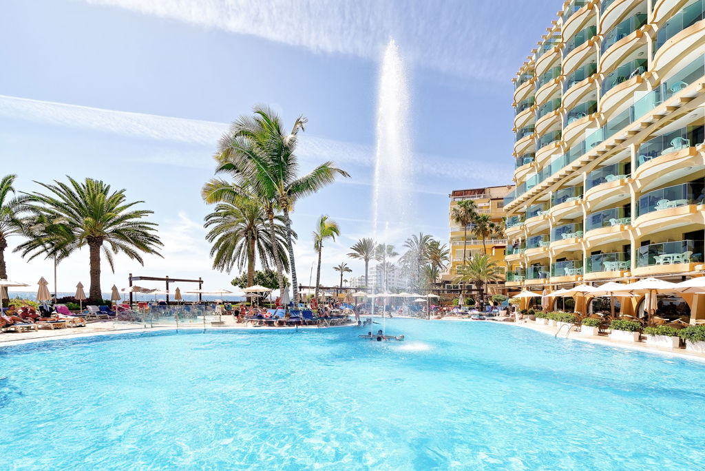 bull-dorado-beach-spa