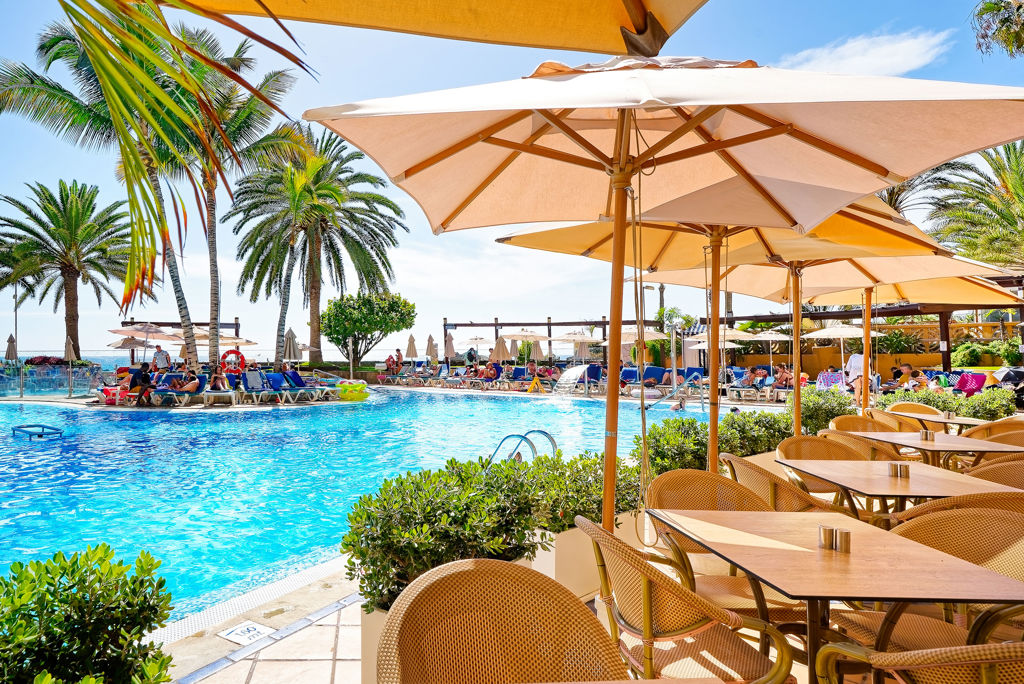 bull-dorado-beach-spa