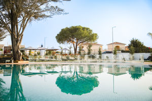 Castelo Suites Hotel