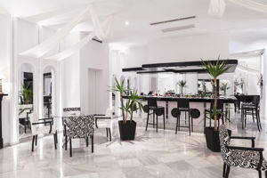 Fly & Go Albayzin del Mar