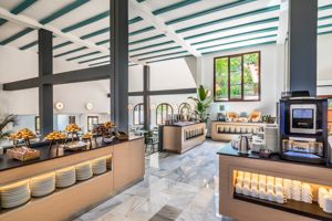 Fly & Go Occidental Pueblo Acantilado