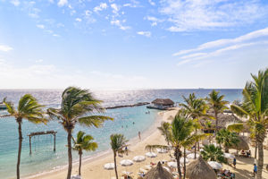 Corendon Mangrove Beach Resort & Gerard Joling