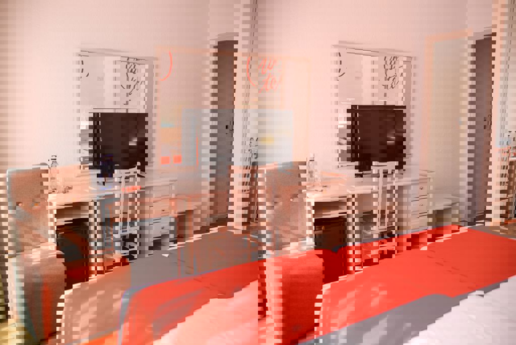 lloret-vibe-by-fergus