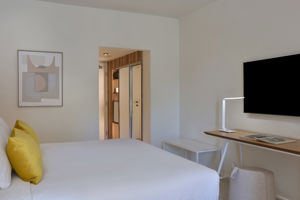 Woonvoorbeeld standaardkamer Deluxe zijzeezicht