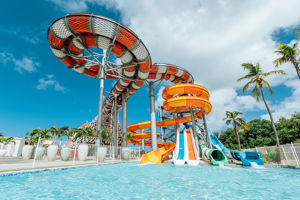 Corendon Mangrove Beach Resort Vandaag Inside / Oranje Zomer