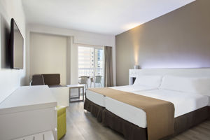 Woonvoorbeeld Famileikamer met balkon