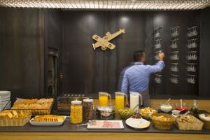 Fly & Go Olympic Hotel