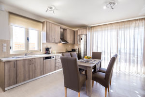 Woonvoorbeeld 4-kamervilla Lefkopetra met privezwembad