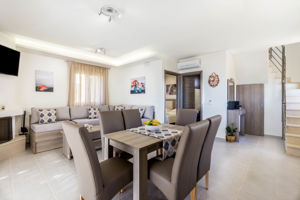 Woonvoorbeeld 4-kamervilla Lefkopetra met privezwembad